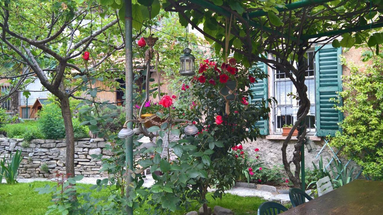 B&B "A Casa Di Camilla" Carate Urio Eksteriør bilde